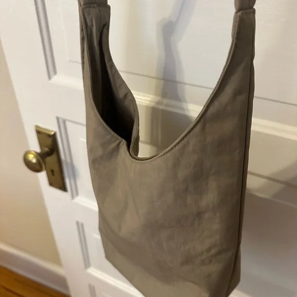 Baggu Small Nylon Sling - Picture 6 of 7